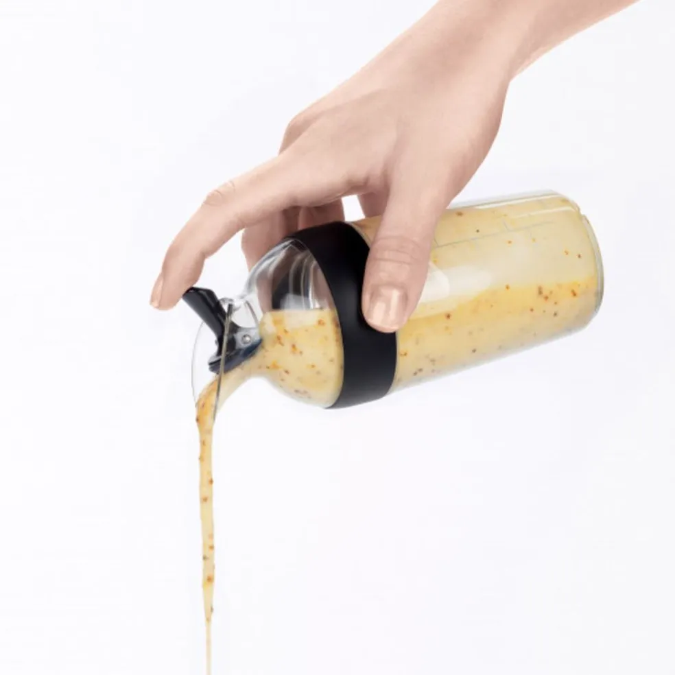 Oxo Préparation*Shaker à vinaigrette 236 ml noir