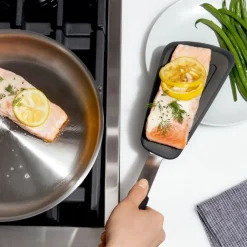 Oxo Préparation*Spatule flexible ajourée en silicone 35cm